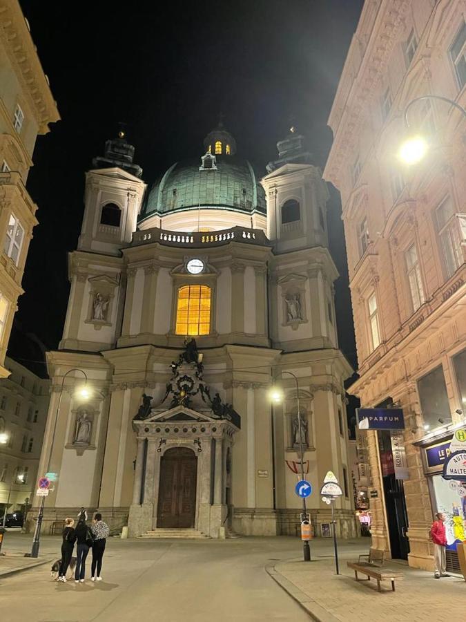 St Stephen'S Apartment Виена Екстериор снимка