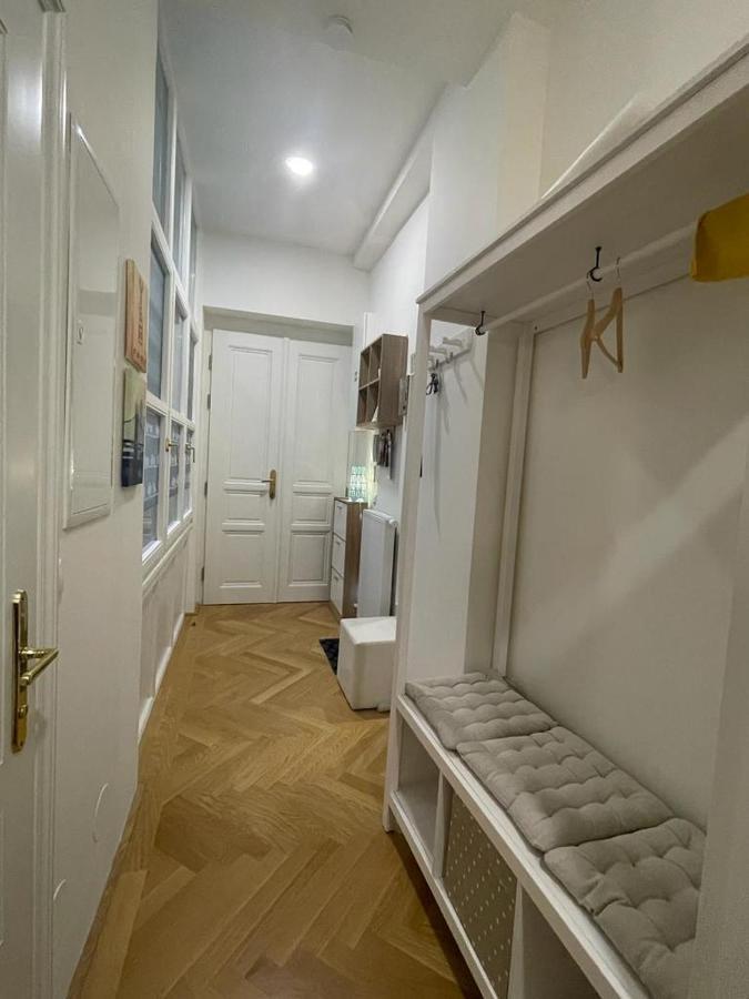 St Stephen'S Apartment Виена Екстериор снимка