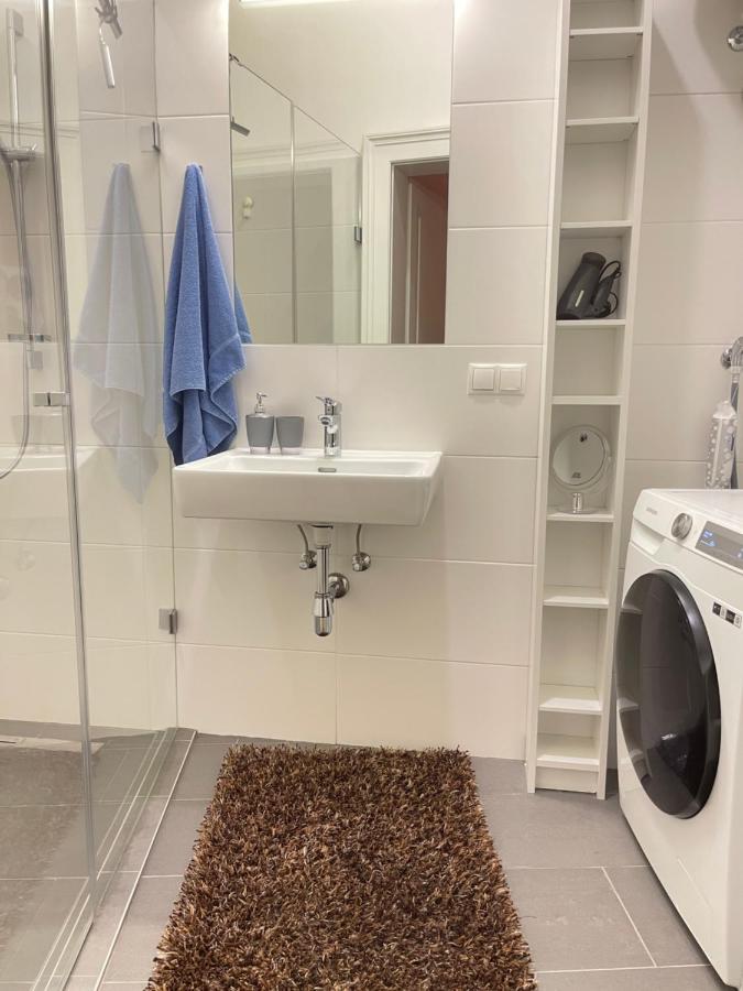 St Stephen'S Apartment Виена Екстериор снимка