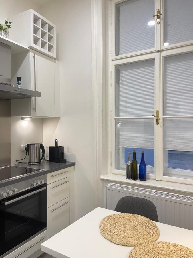St Stephen'S Apartment Виена Екстериор снимка
